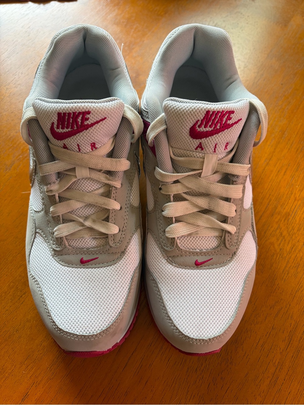 Nike Air Sneakers in White and Pink